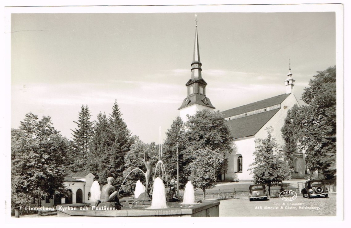 Lindesberg.  Kyrkan och fontänen