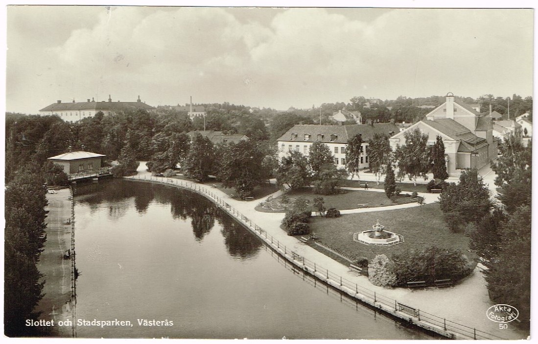 Slottet och stadsparken.  Västerås